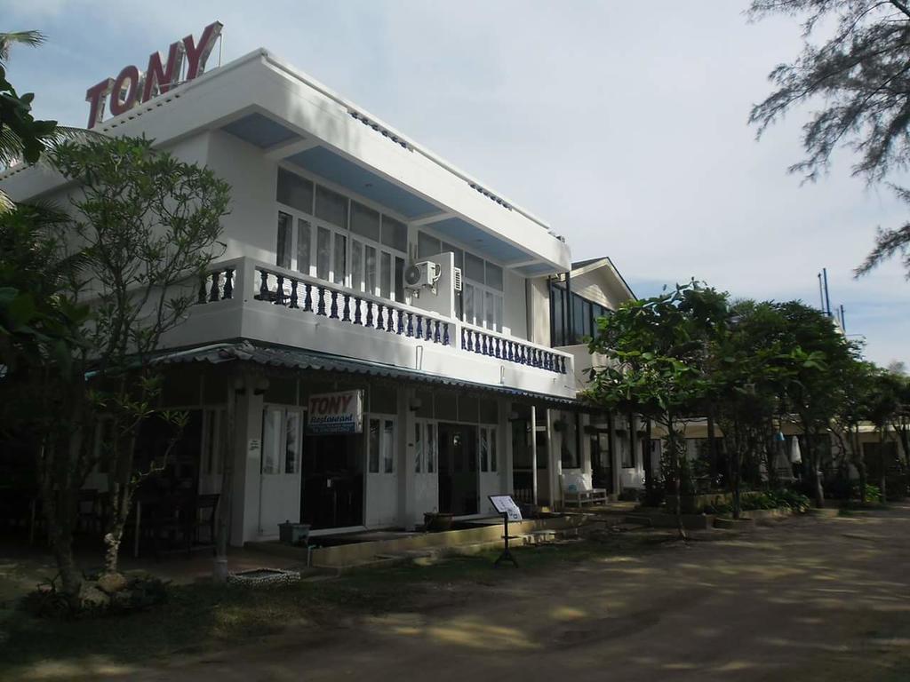 Tony Home And Restaurant Karon Exterior foto