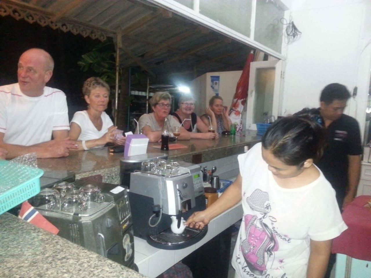 Tony Home And Restaurant Karon Exterior foto